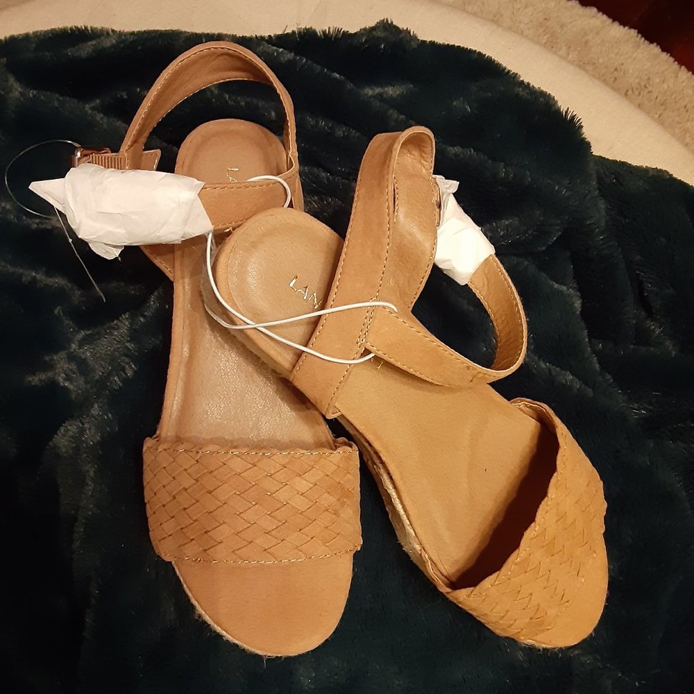 New Lane Bryant women's brown sandals sz 8 W nwt